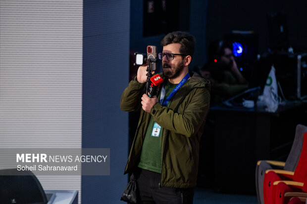 نهمین روز از چهل‌ و چهارمین جشنواره فیلم فجر