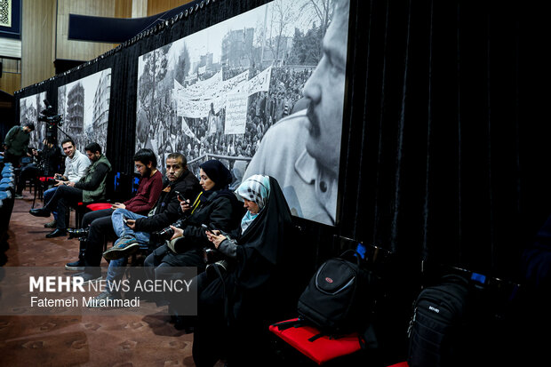 اختتامیه مسابقه عکس زندگی در جنگ