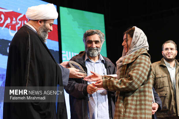 اختتامیه مسابقه عکس زندگی در جنگ