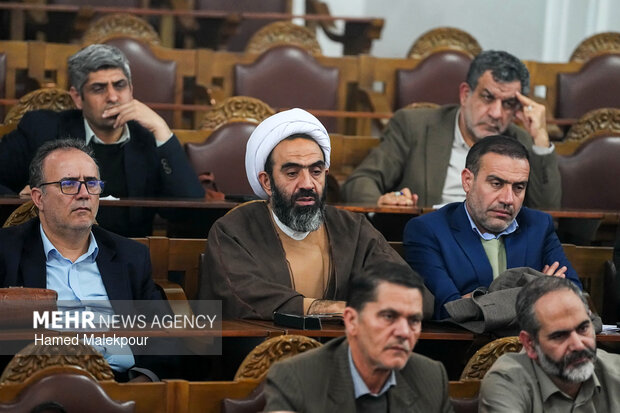 نشست اعضای هیأت‌های عالی نظارت بر انتخابات شوراها با حضور رئیس مجلس