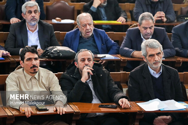 نشست اعضای هیأت‌های عالی نظارت بر انتخابات شوراها با حضور رئیس مجلس