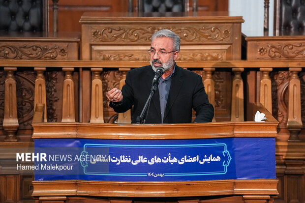 نشست اعضای هیأت‌های عالی نظارت بر انتخابات شوراها با حضور رئیس مجلس