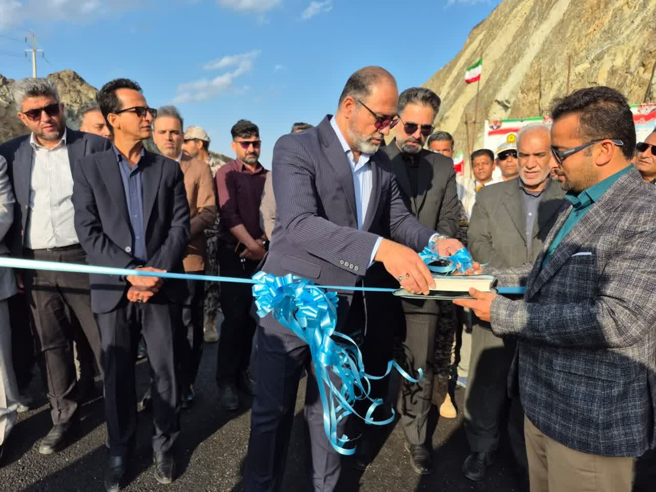 اعتبار،تومان،روستاي،شهرسازي،هكتار،قطعه