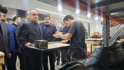 افتتاح ۴۶ پروژه سرمایه‌گذاری با حضور معاون رئیس‌جمهور در انزلی