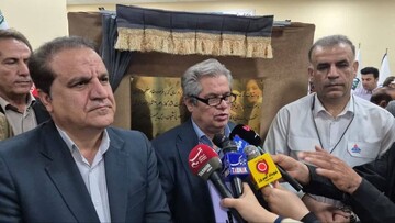 تمامی گازهای همراه در چاه های نفت غرب کشور جمع‌آوری می‌شود