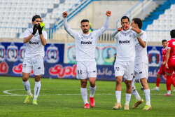 لیگ برتر فوتبال - ملوان و پرسپولیس