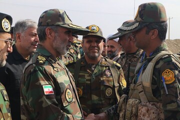 Iran Army Ground Force fully committed to protect borders