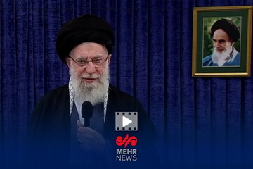 رهبر انقلاب: روز ۲۲ بهمن و راهپیمایی آن در دنیا بی‌نظیر است