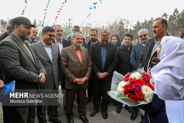 سفر وزیر آموزش و پرورش به چهارمحال و بختیاری سفر وزیر آموزش و پرورش به چهارمحال و بختیاری
