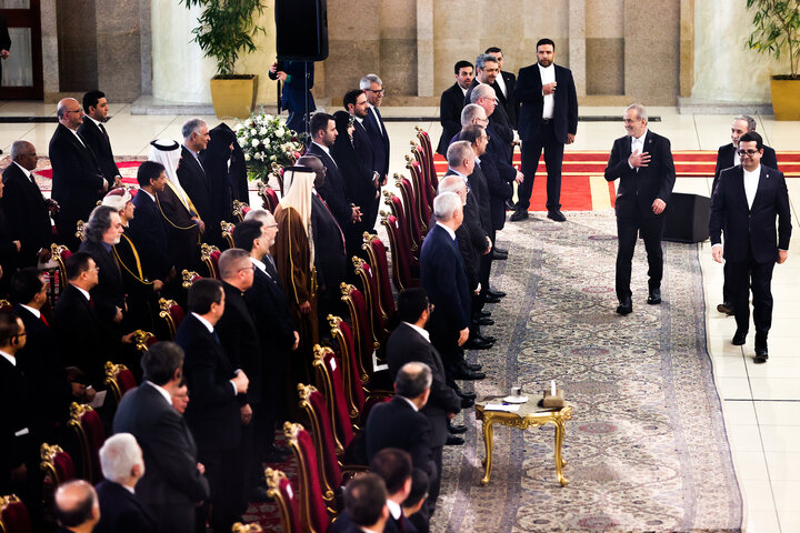 مراسم روز ملی جمهوری اسلامی « سلام سفرا» با حضور رئیس جمهور برگزار شد