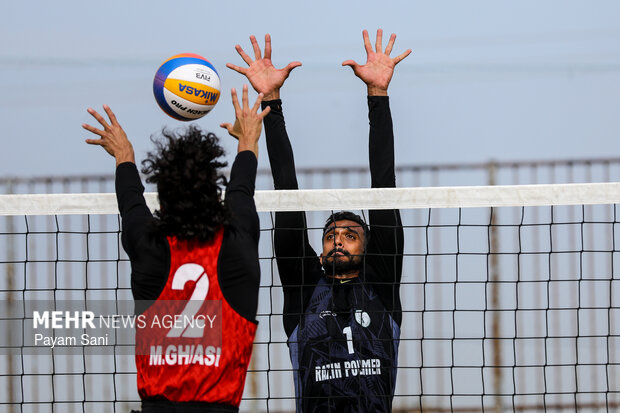 پنجمین دوره لیگ برتر والیبال ساحلی