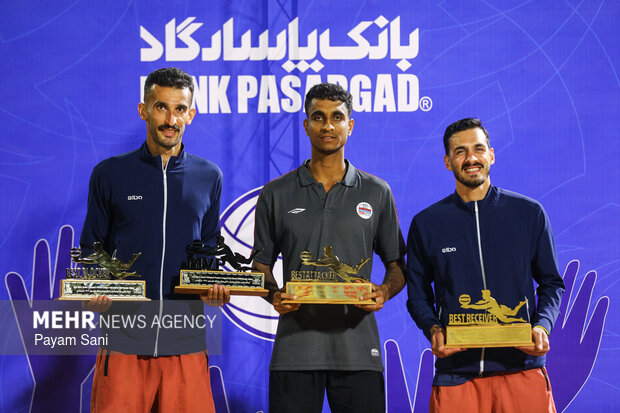 پنجمین دوره لیگ برتر والیبال ساحلی