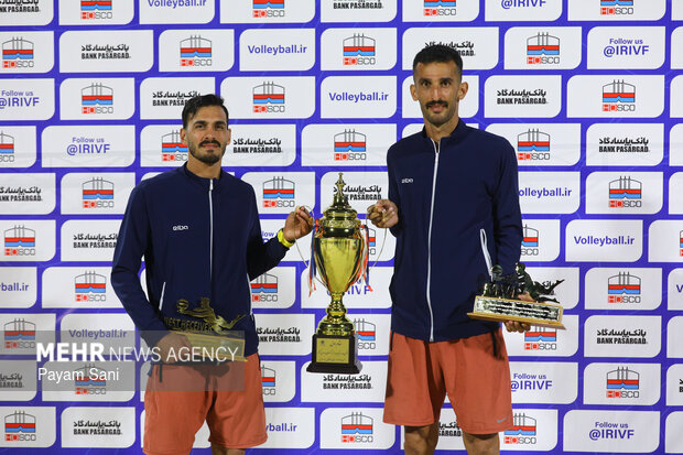 پنجمین دوره لیگ برتر والیبال ساحلی