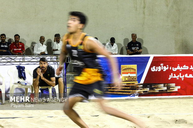 پنجمین دوره لیگ برتر والیبال ساحلی