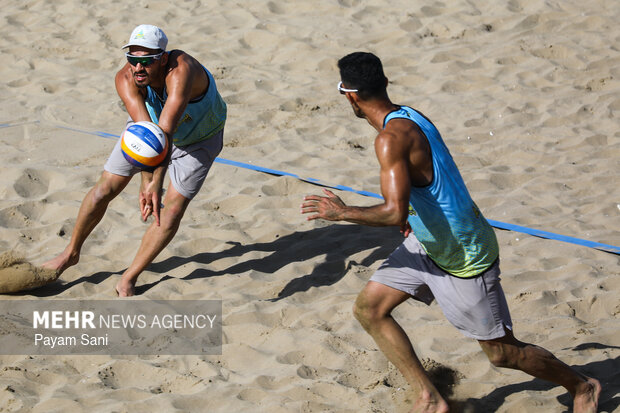 پنجمین دوره لیگ برتر والیبال ساحلی