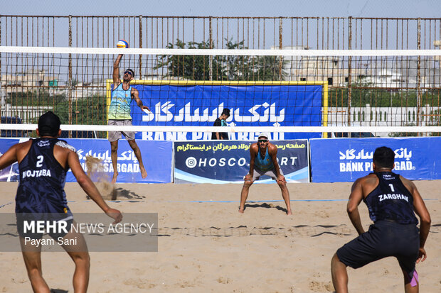 پنجمین دوره لیگ برتر والیبال ساحلی