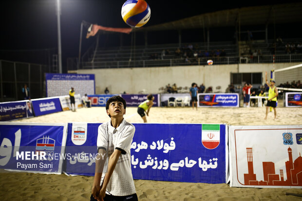 پنجمین دوره لیگ برتر والیبال ساحلی