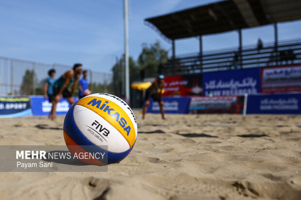 پنجمین دوره لیگ برتر والیبال ساحلی