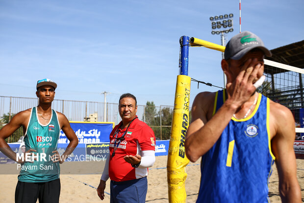 پنجمین دوره لیگ برتر والیبال ساحلی