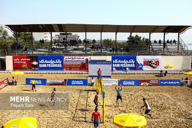 پنجمین دوره لیگ برتر والیبال ساحلی