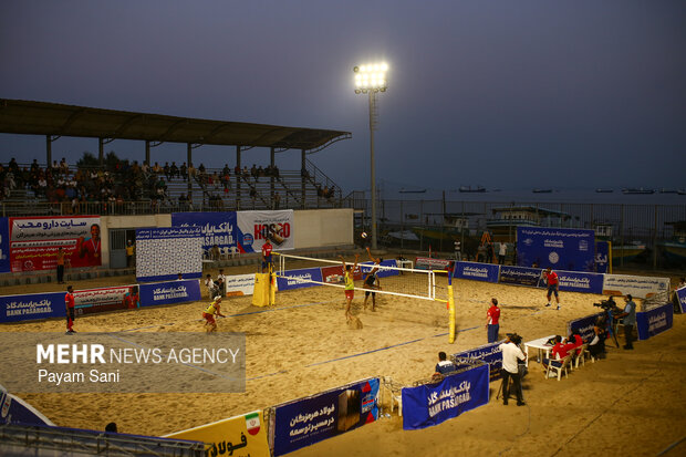 پنجمین دوره لیگ برتر والیبال ساحلی