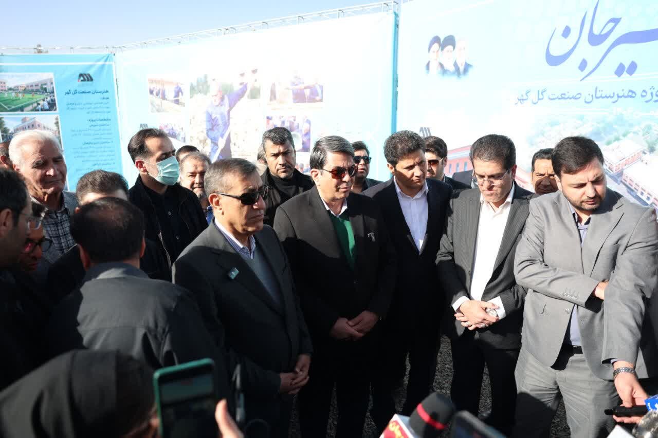 هنرستان،كلاسه،سيرجان،درس،آموزشي،صنعت