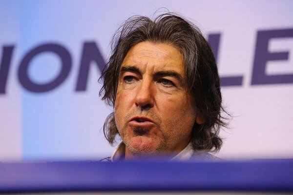 تيم،الحسين،سرمربي