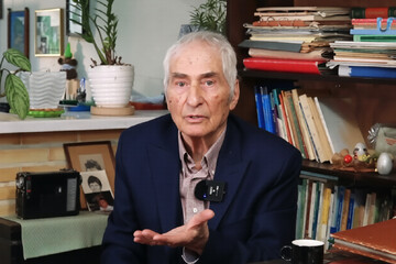 روایت روانشناسی که کتاب «ولایت فقیه» را به فرانسه ترجمه کرد