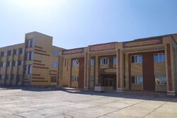 خانمحمدی: ۸ هزار پروژه مدرسه سازی در کشور اجرا می شود