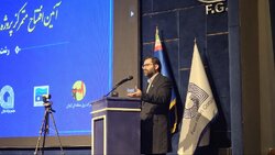 سقاب اصفهانی: سیاست‌گذاری درست مسیر رشد پایدار گیلان را هموار می‌کند