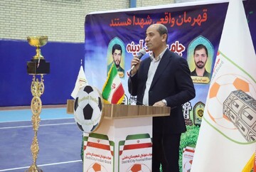 مقاتلی: قهرمانان واقعی این سرزمین به واقع شهدا هستند