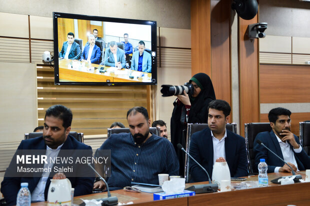 سفر وزیر ارتباطات به بندرعباس