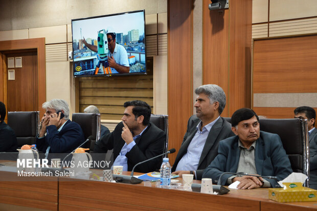 سفر وزیر ارتباطات به بندرعباس