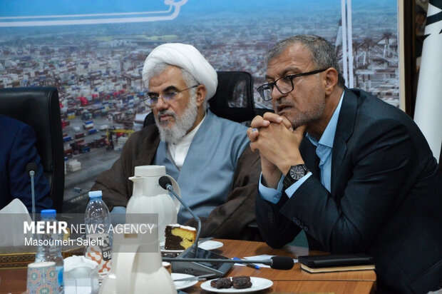 سفر وزیر ارتباطات به بندرعباس