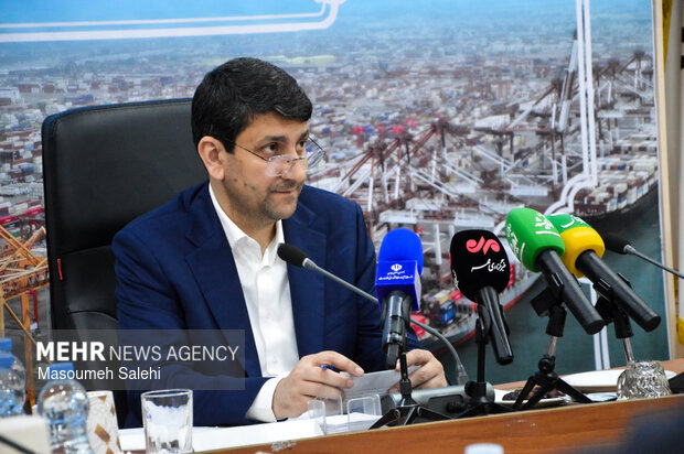 سفر وزیر ارتباطات به بندرعباس