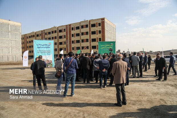 کلنگ زنی فاز دوم ۵۰۰ واحد مسکن مددجویان کمیته امداد در مشهد