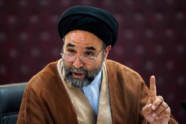 حضور پرشور در راهپیمایی ۲۲ بهمن انسجام ملت را به دنیا مخابره می‌کند