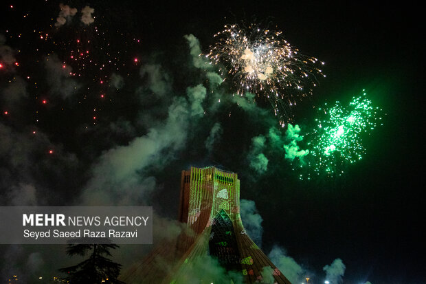 نورپردازی سه بعدی ونورافشانی به مناسبت سالگردپیروزی انقلاب اسلامی