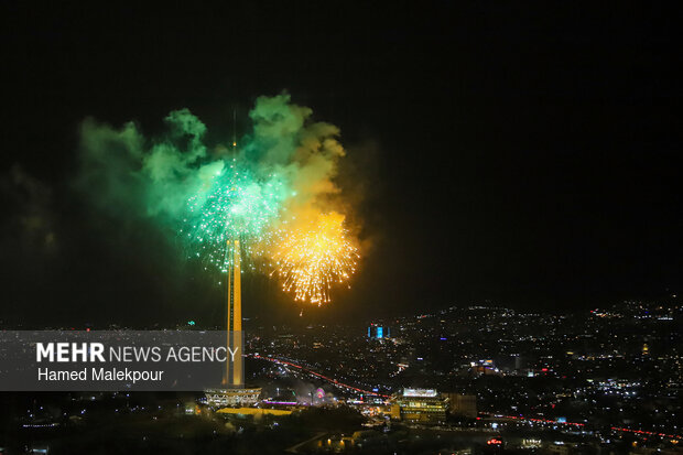 مراسم نورافشانی به مناسبت ۴۷ سالگی پیروزی انقلاب اسلامی