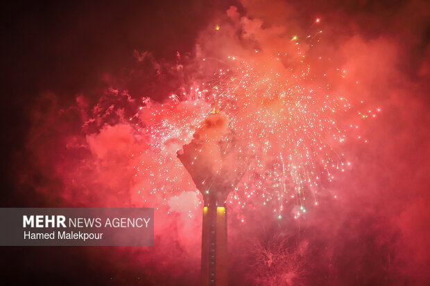 مراسم نورافشانی به مناسبت ۴۷ سالگی پیروزی انقلاب اسلامی