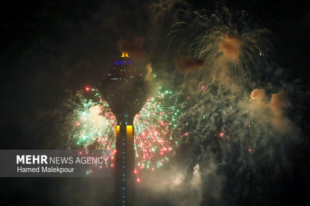 مراسم نورافشانی به مناسبت ۴۷ سالگی پیروزی انقلاب اسلامی