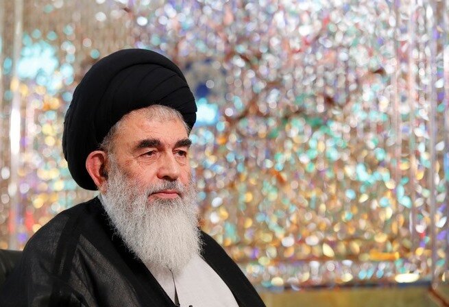 آیت‌الله دستغیب: راهپیمایی ۲۲ بهمن نمایش اقتدار ملت ایران است