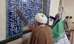 آئین غبارروبی مساجد در گناوه برگزار شد