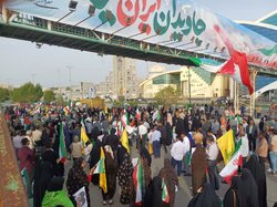 راهپیمایی یوم الله ۲۲ بهمن در بندرعباس آغاز شد