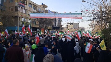 خروش مردم شیراز در ۲۲ بهمن؛ جلوه‌ای باشکوه از وحدت و صلابت