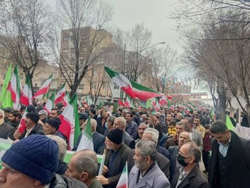 حماسه ای دیگر از شهرِ کردها در راهپیمایی ۲۲ بهمن