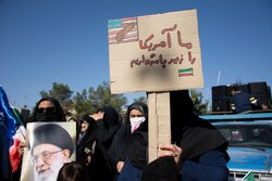 دیار ۳ هزار شهید استان سمنان پاسخ داد: «دشمن باز هم کور خوانده است»