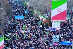 Tebriz halkı İslam Devrimi'ne olan bağlılığını yineledi
