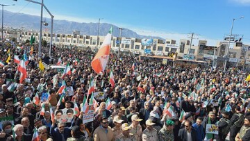 حماسه بهمن در بیرجند؛ خیابان‌ها غرق در لبیک به فرمان رهبری