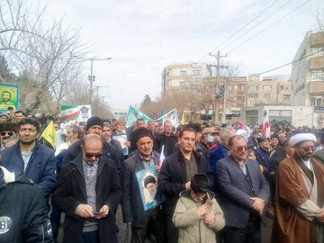 حضور پرشور مردم بجنورد در راهپیمایی ۲۲ بهمن 